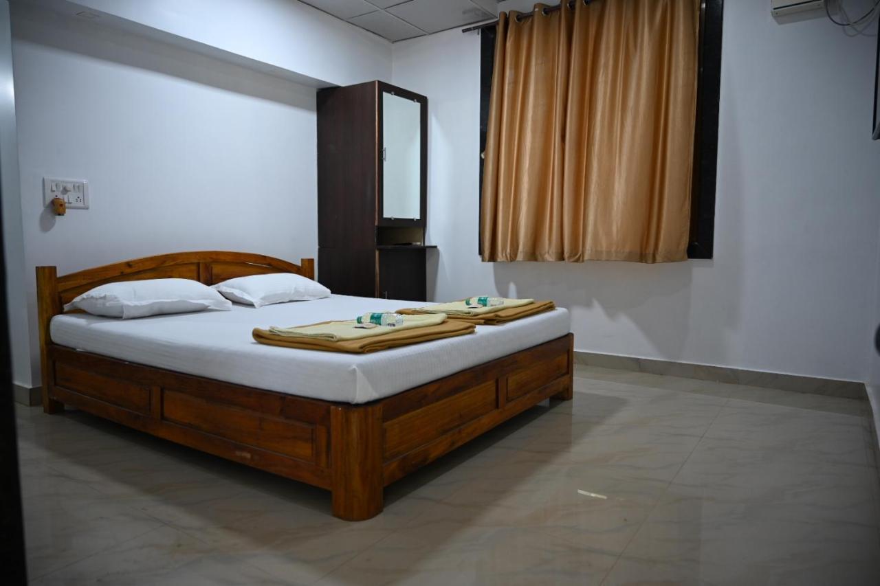 Hotel Chivla Paradise Malvan Exterior photo